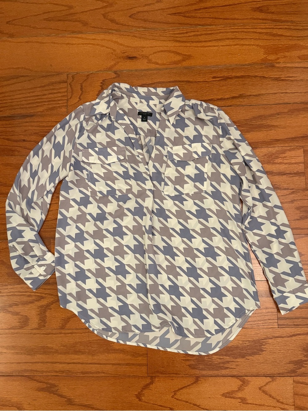 Ann Taylor Blouse